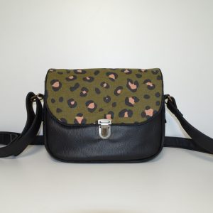 Sac besace noir et kaki léopard