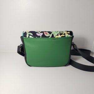 Sac besace vert et fleuri 🌸