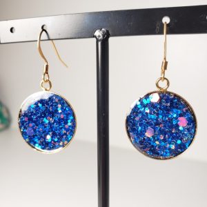 Boucles d’oreilles paillettes bleues