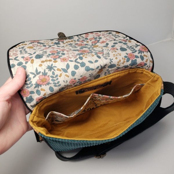 Sac besace velours vert canard et fleurs - Image 5
