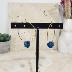 créole doré, paillettes bleues