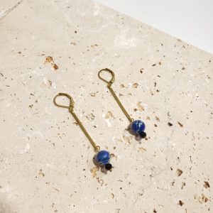 boucles tiges, perles régalites bleues