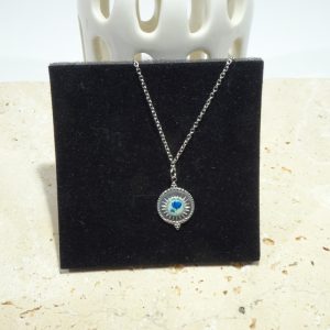 collier acier fleurs bleues