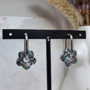 créoles fleurs paillettes multicolores