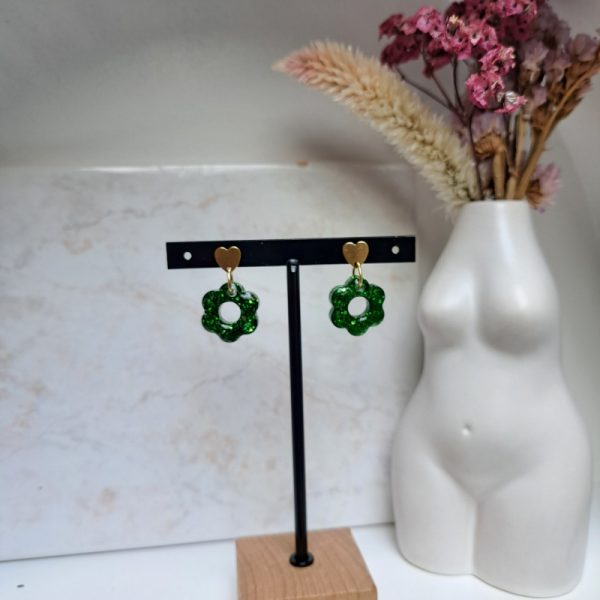 Boucles d'oreilles cœurs et fleurs