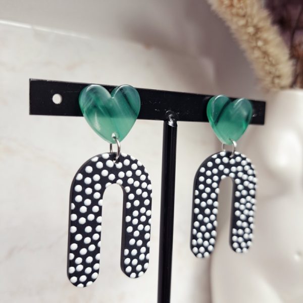boucles d'oreilles cœur vert, pendentif noir à pois - Image 2