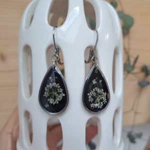Boucles d’oreilles noir/fleurs