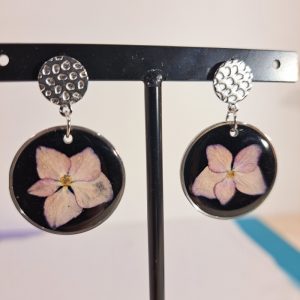 boucles d&rsquo;oreilles noir Hortensia