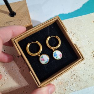 Créoles Porcelaine/mini fleurs