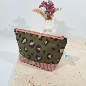 petite trousse léopard kaki et rose